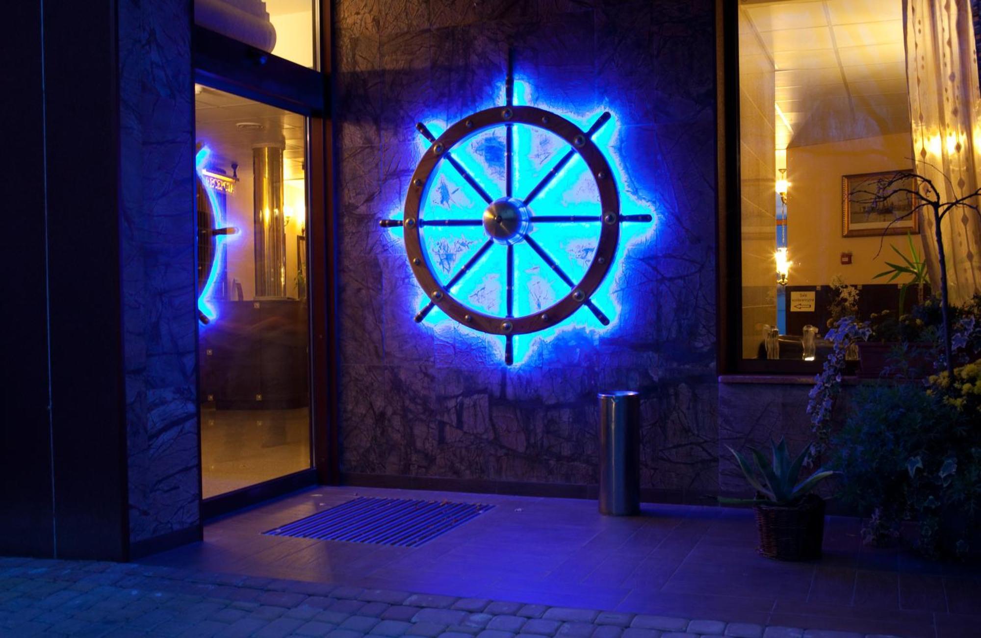 Hotel Shuma Dąbrowa Górnicza Esterno foto