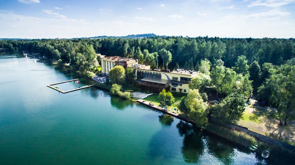 Hotel Shuma Dąbrowa Górnicza Esterno foto