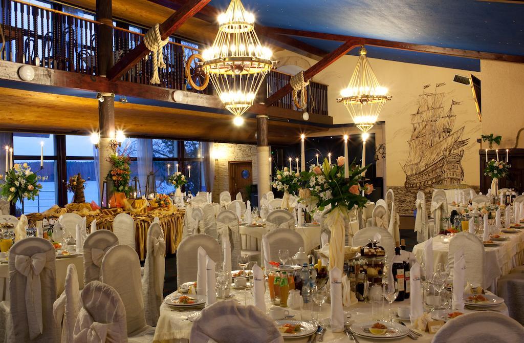 Hotel Shuma Dąbrowa Górnicza Esterno foto